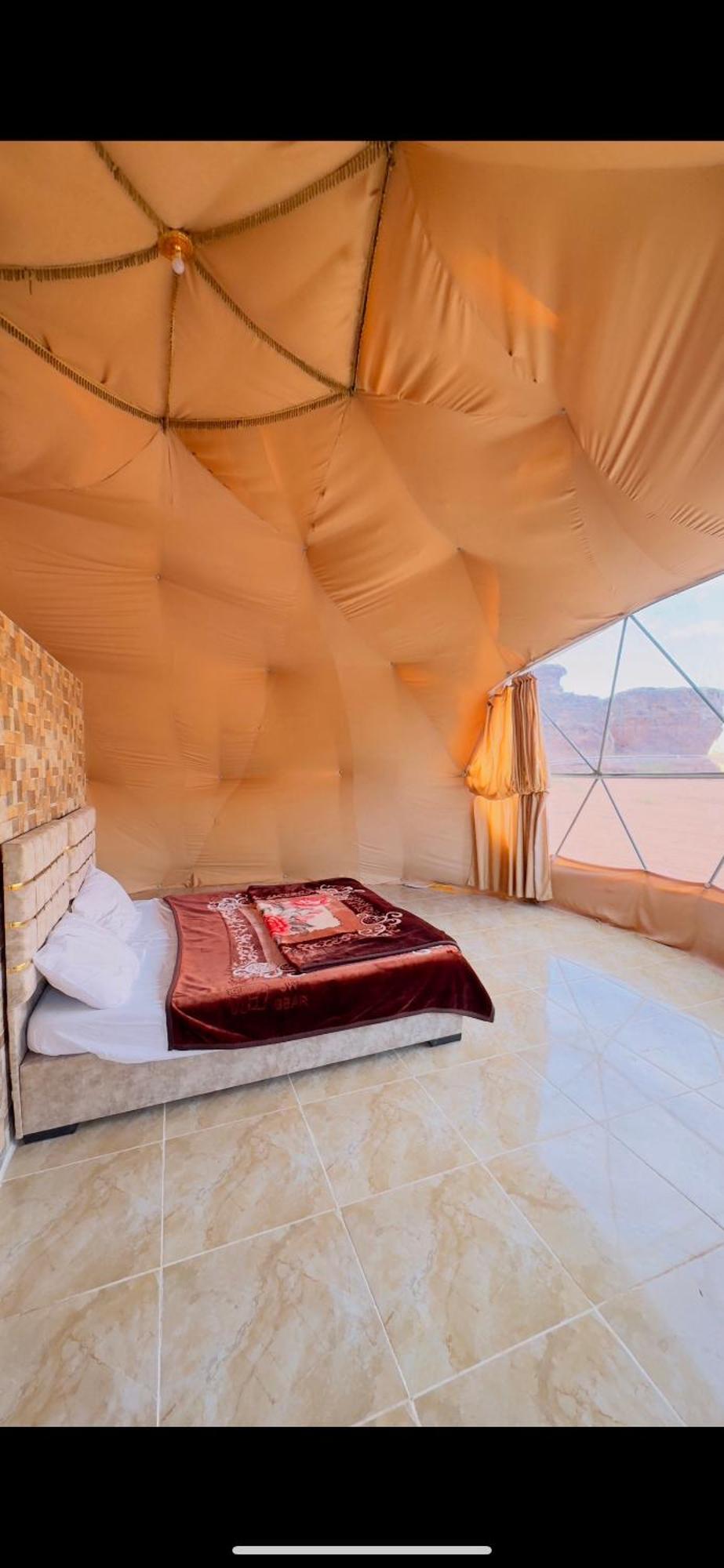 Wadi Rum Bubble Camp & Tour Exterior foto